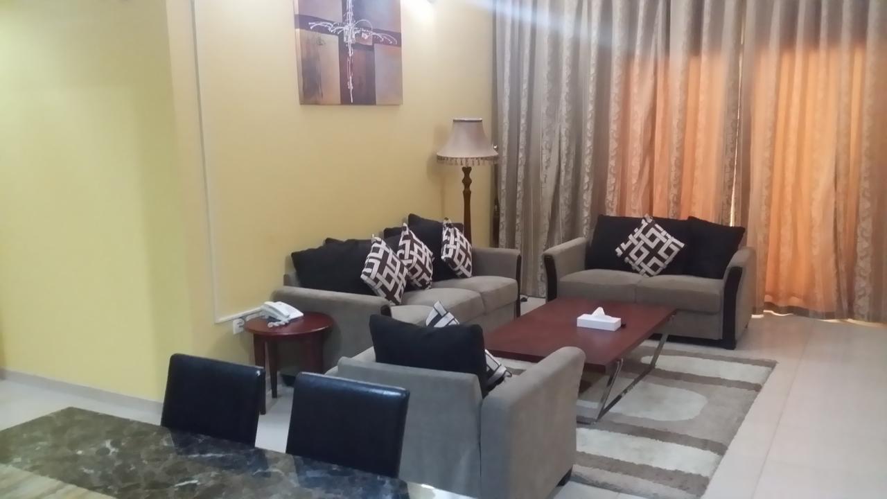 Aryana Hotel 알 부라이미 외부 사진